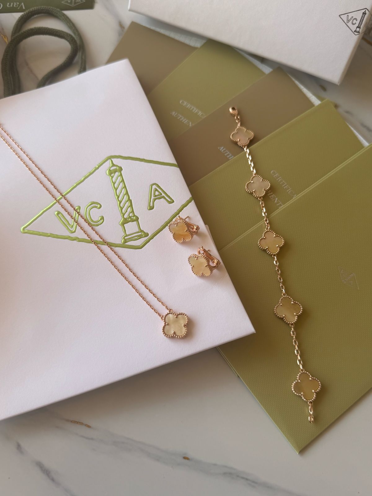 V.C - 3 pcs set - rose gold