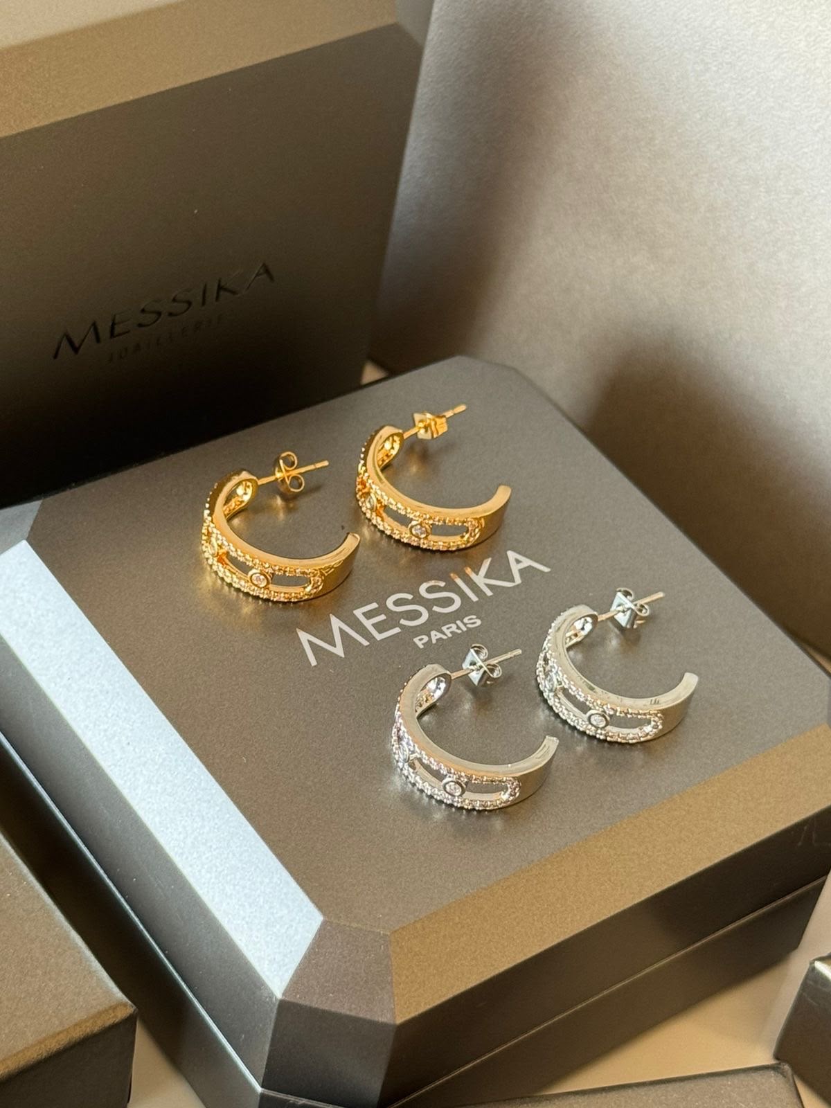 Ms. Earring