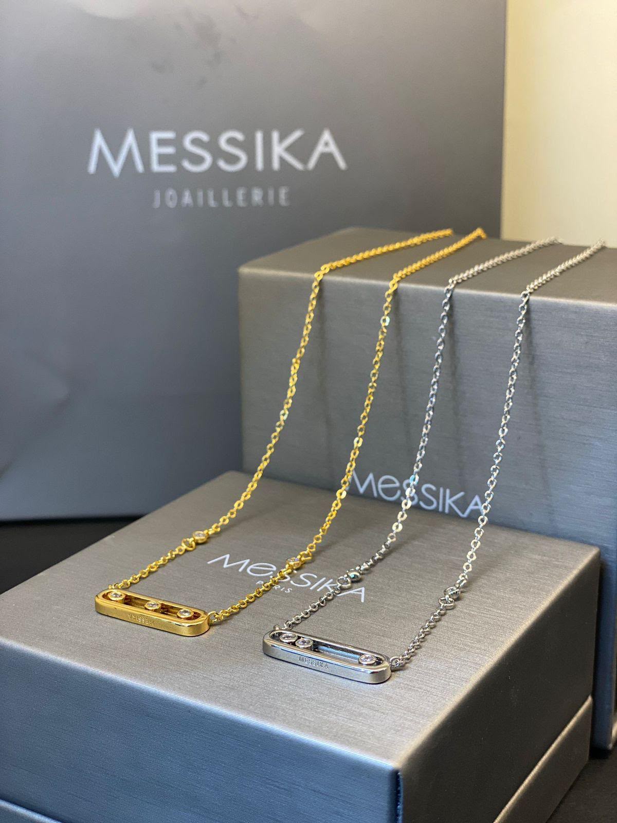 Ms. Necklace
