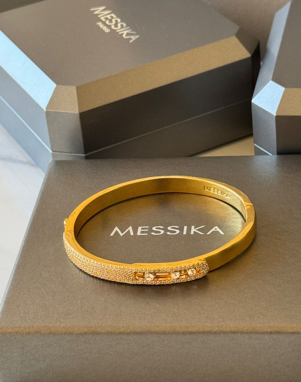 Ms. Bracelet