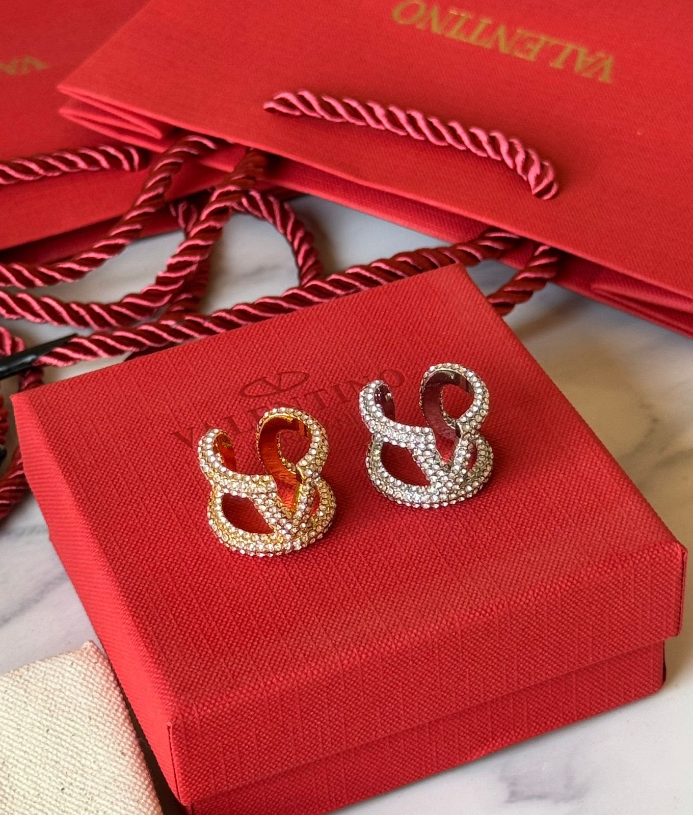 Vl. Ring