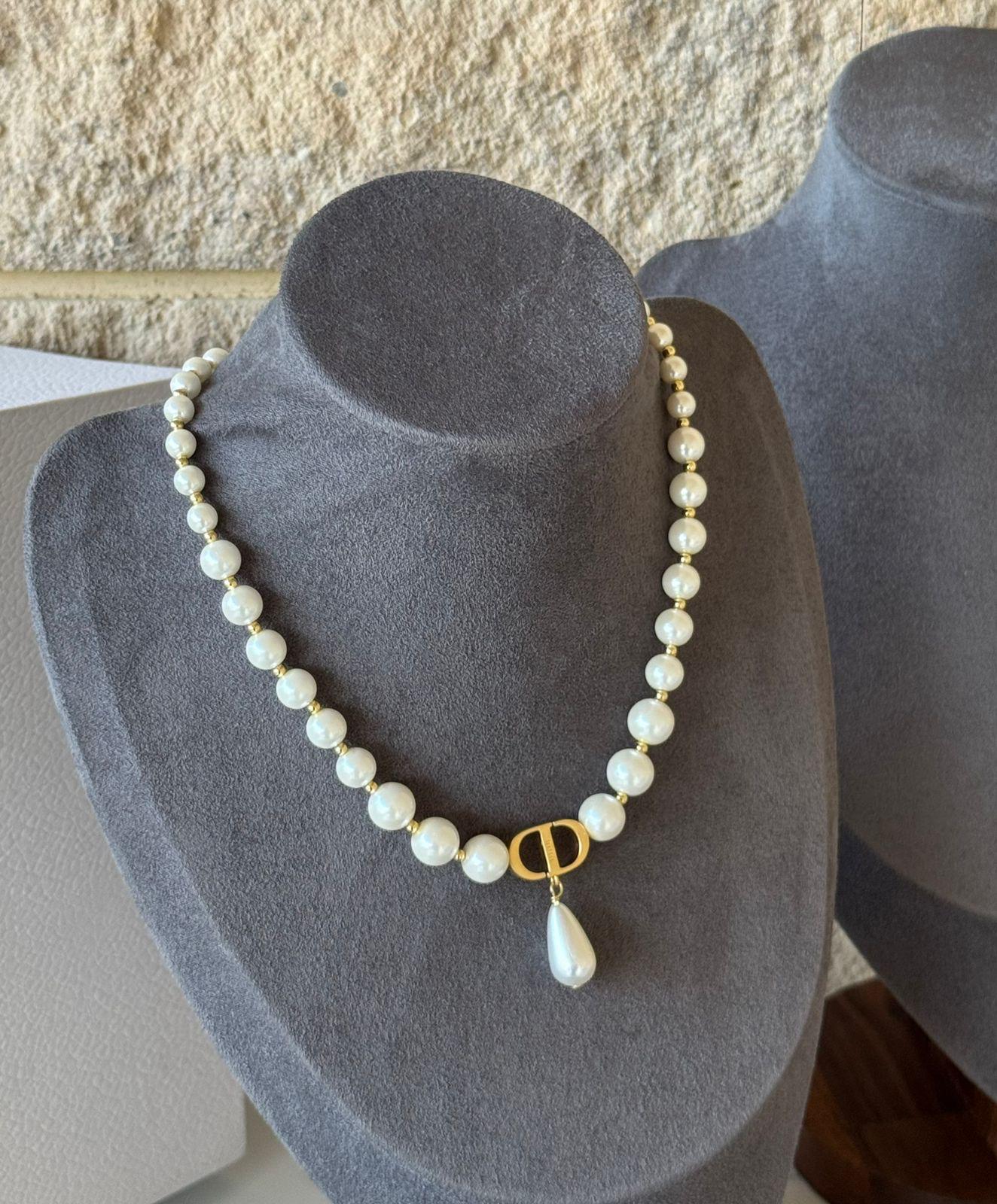 Di. Necklace