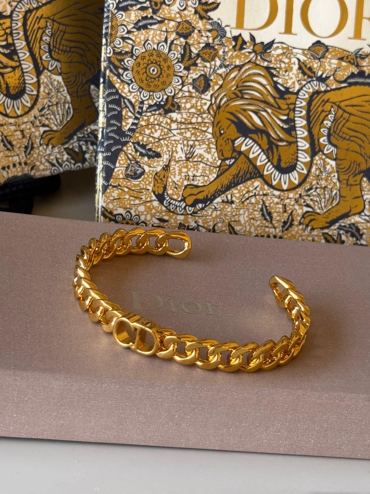 Di. Bracelet