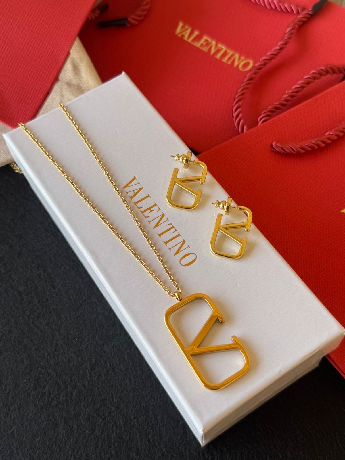 Vl. 2 pcs Set
