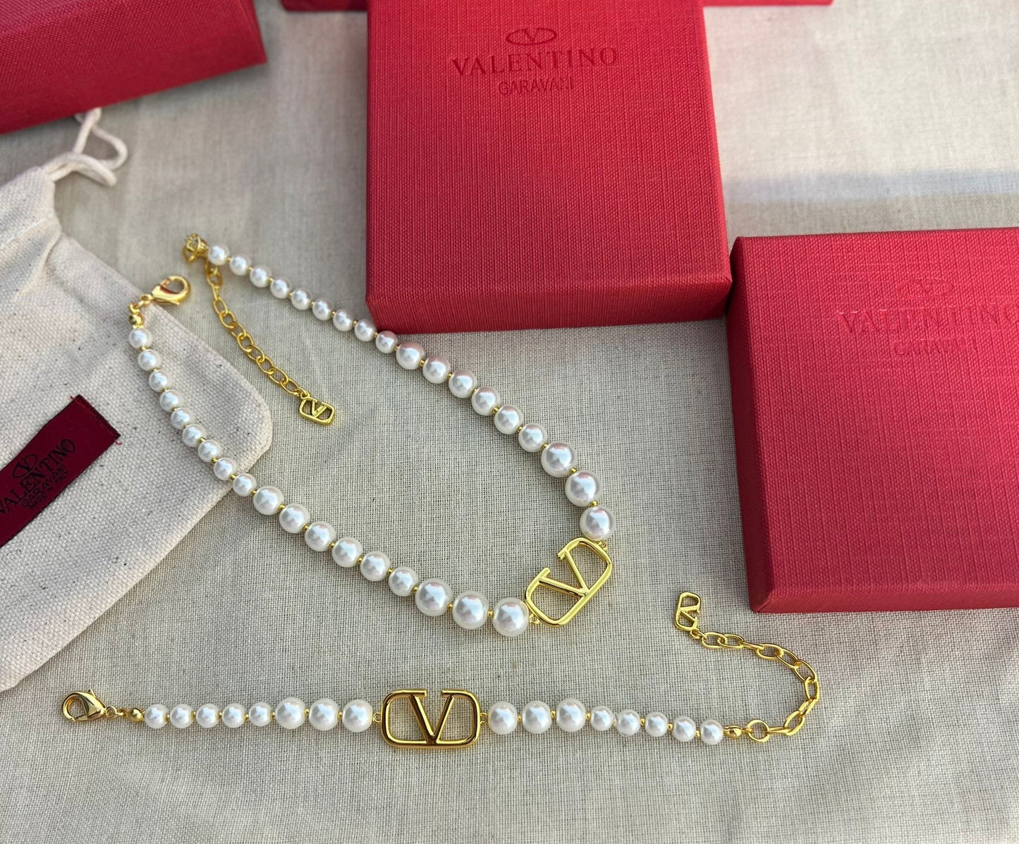 Vl. 2 pcs Set