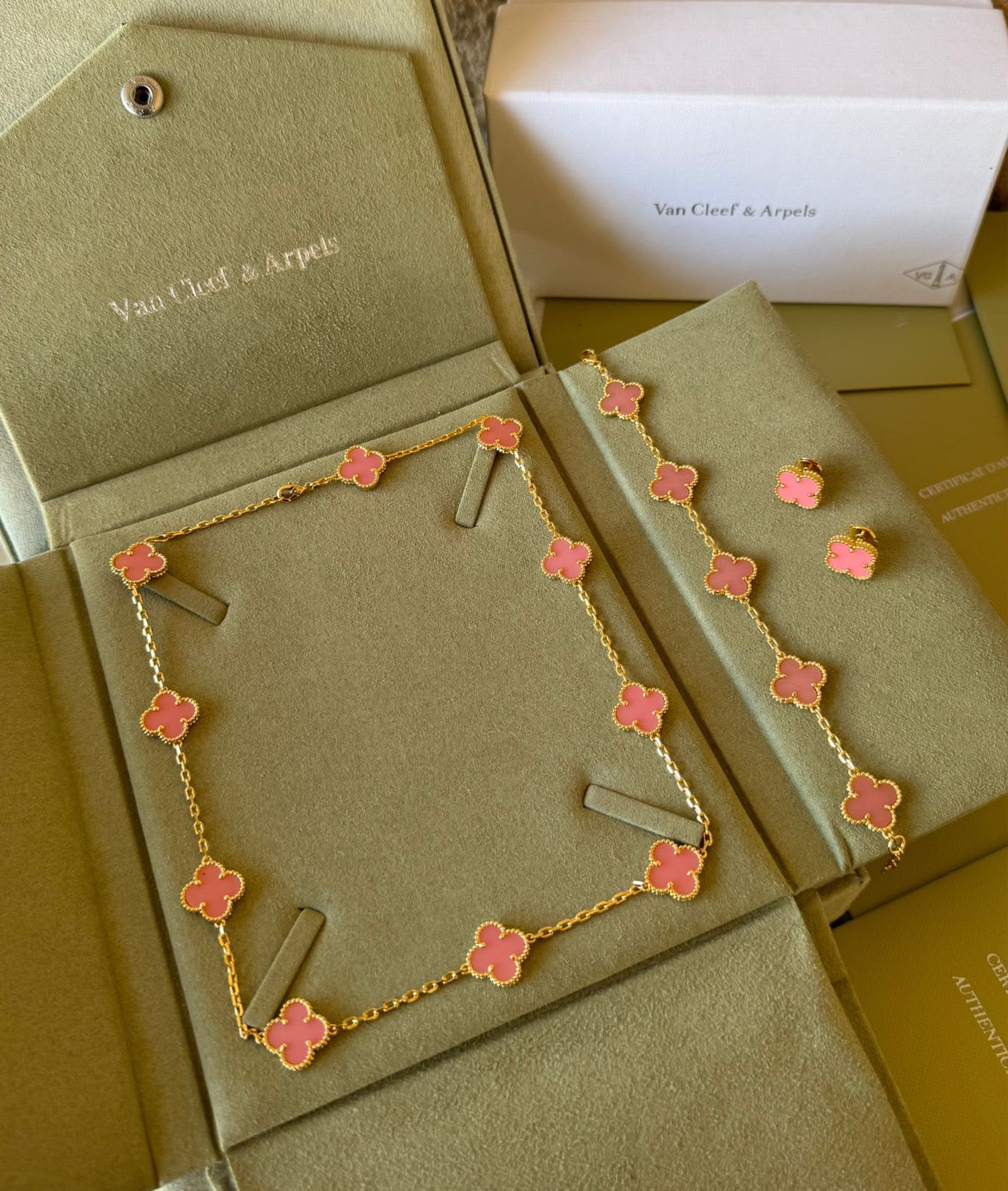 V.C - 3 pcs set