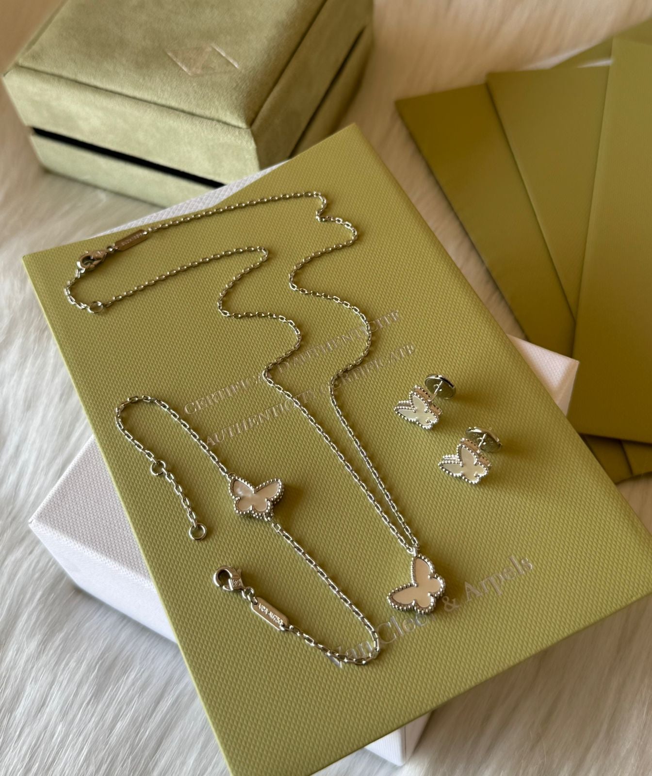 V.C - 3 pcs set