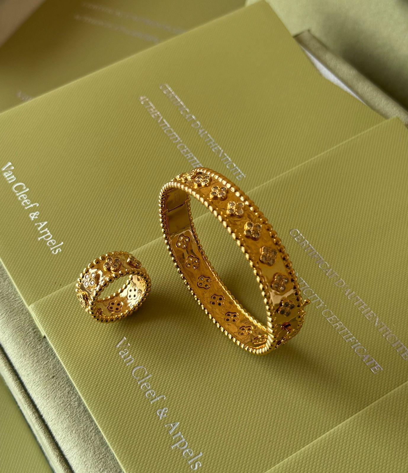 V.C 2pcs set
