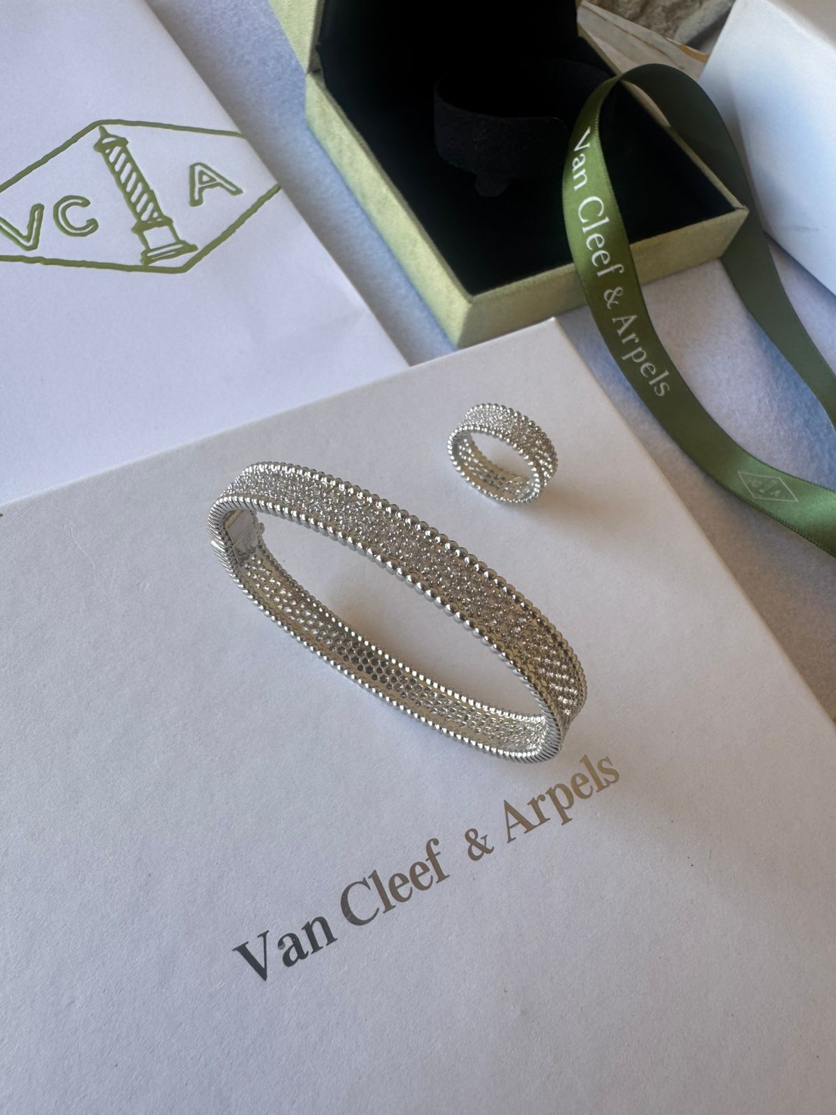 V.C 2pcs set