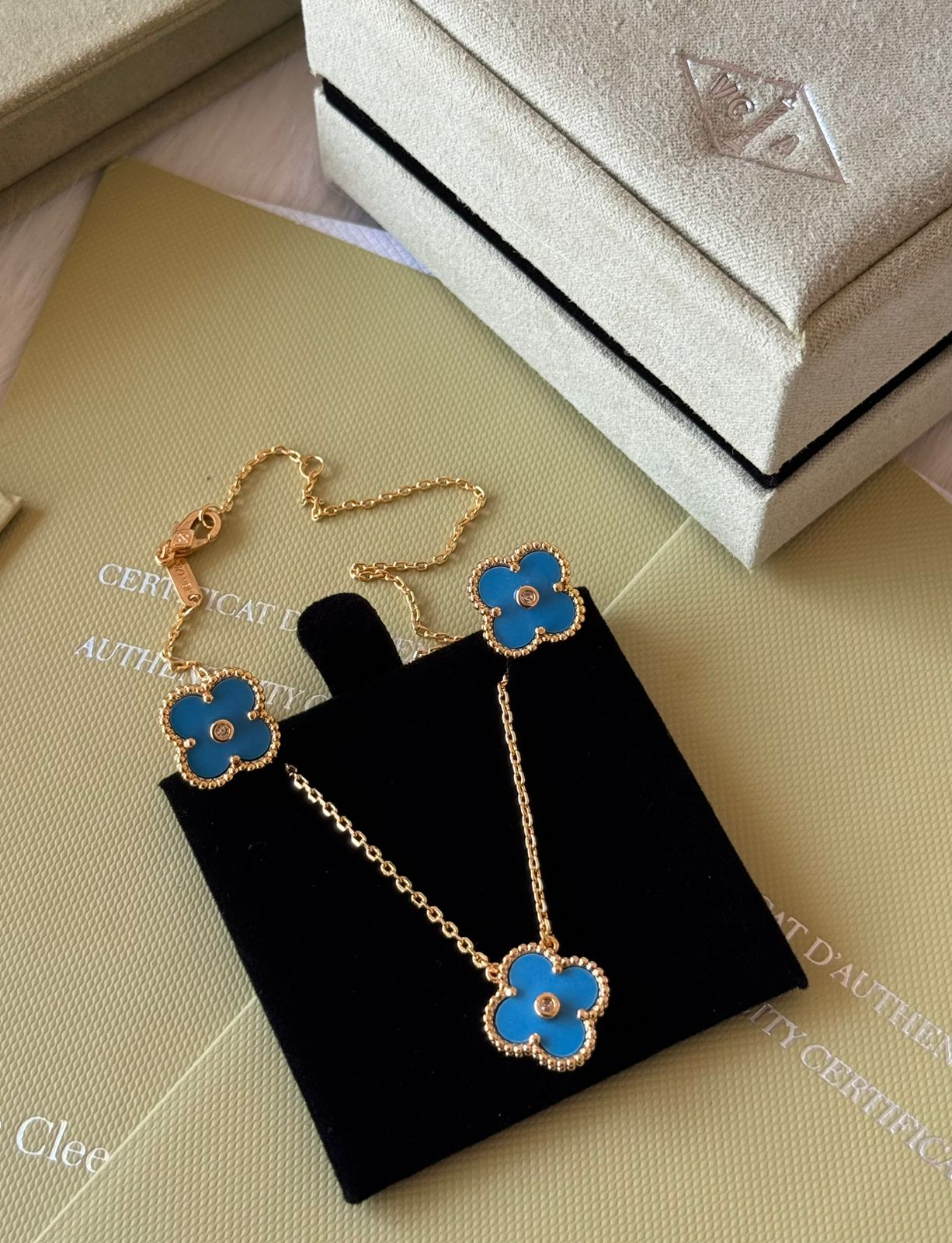 V.C - 3 pcs set