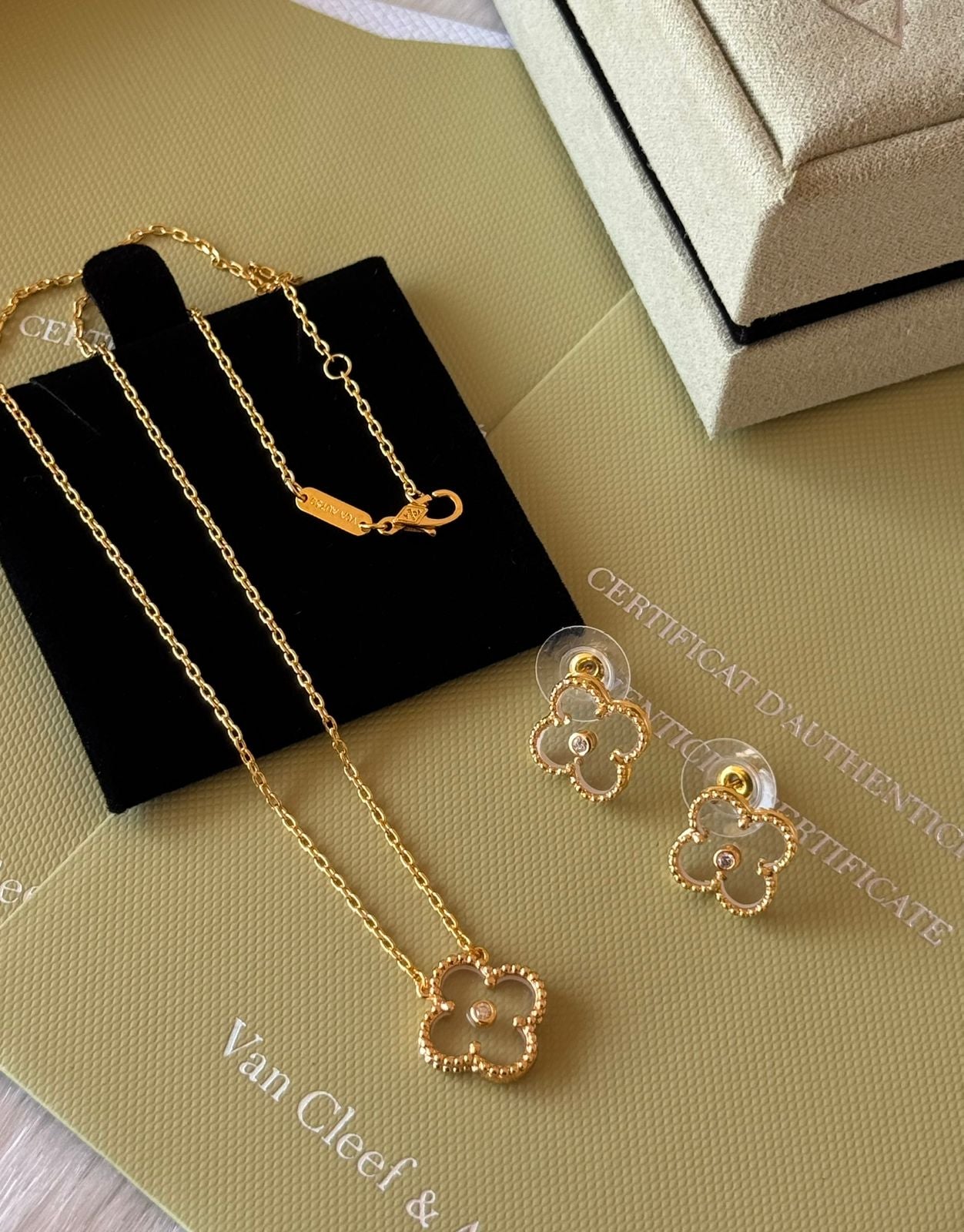 V.C - 3 pcs set
