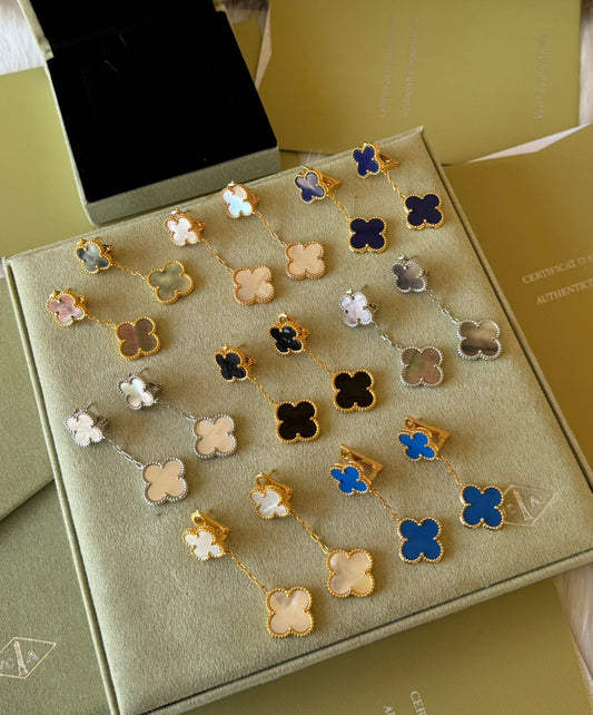 V.C earring  two flowers