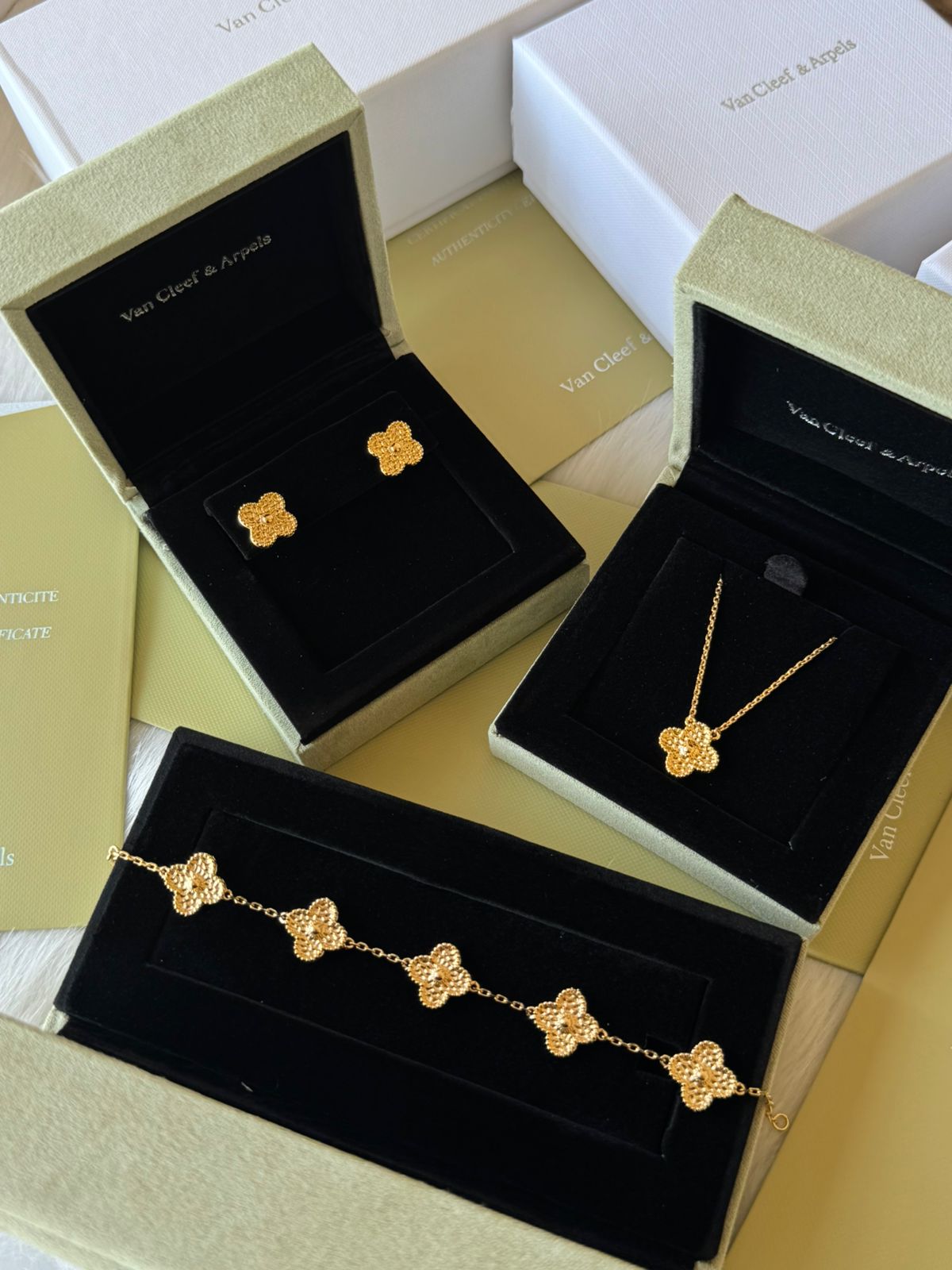 V.C - 3 pcs set