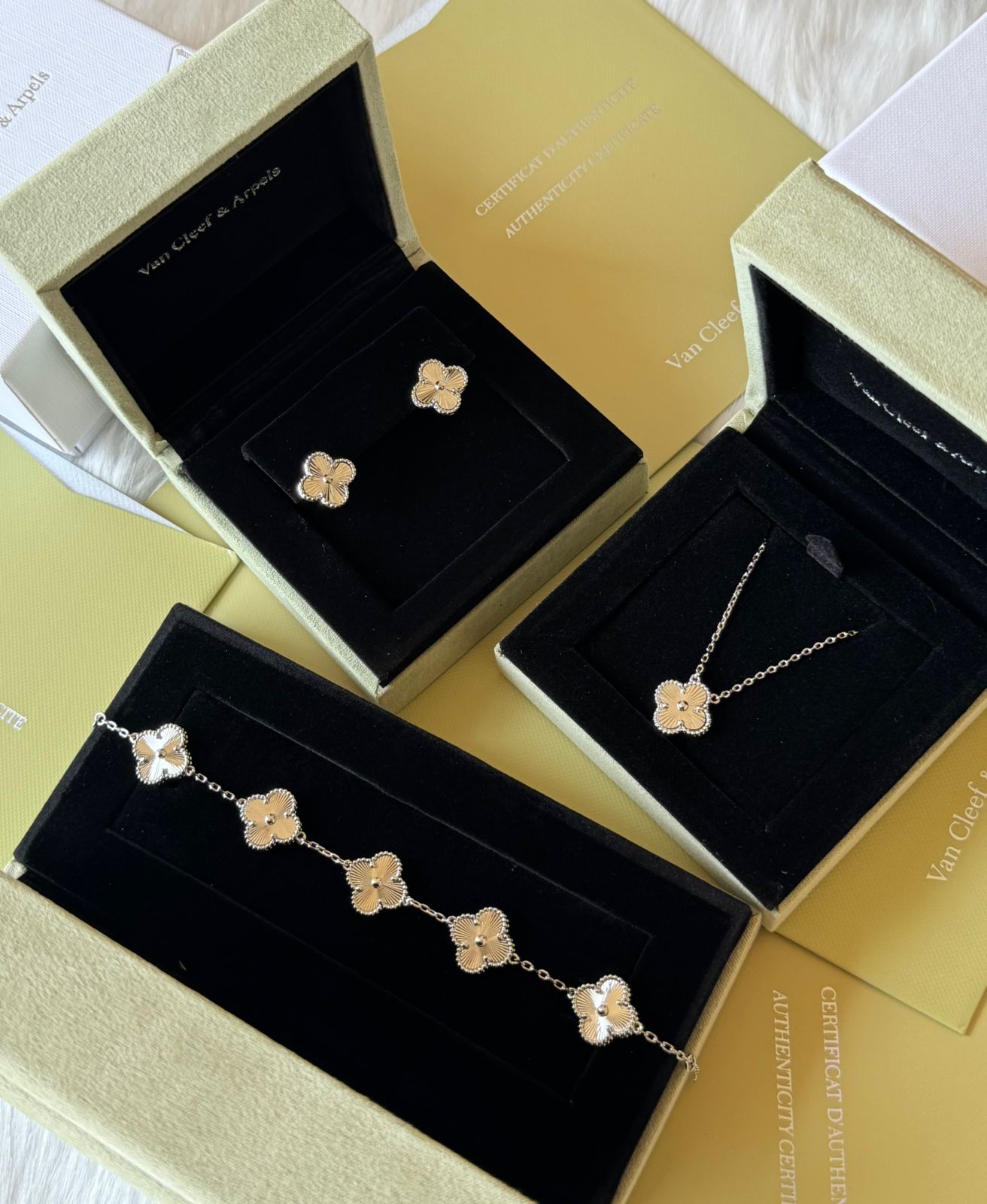 V.C - 3 pcs set