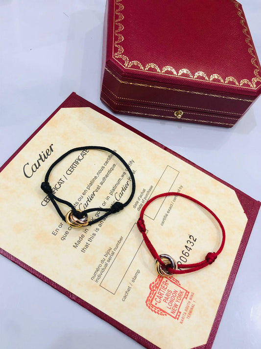 Cr. thread bracelet