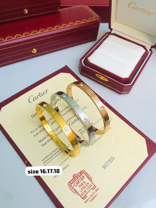 Cr. Love screw bangle with stone