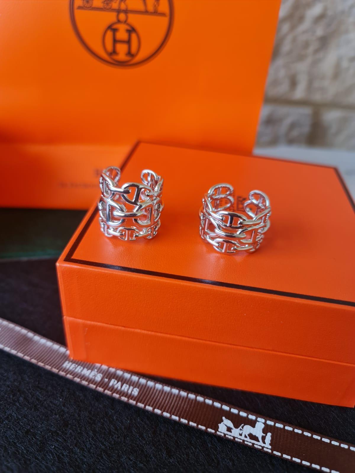 Hr. Rings