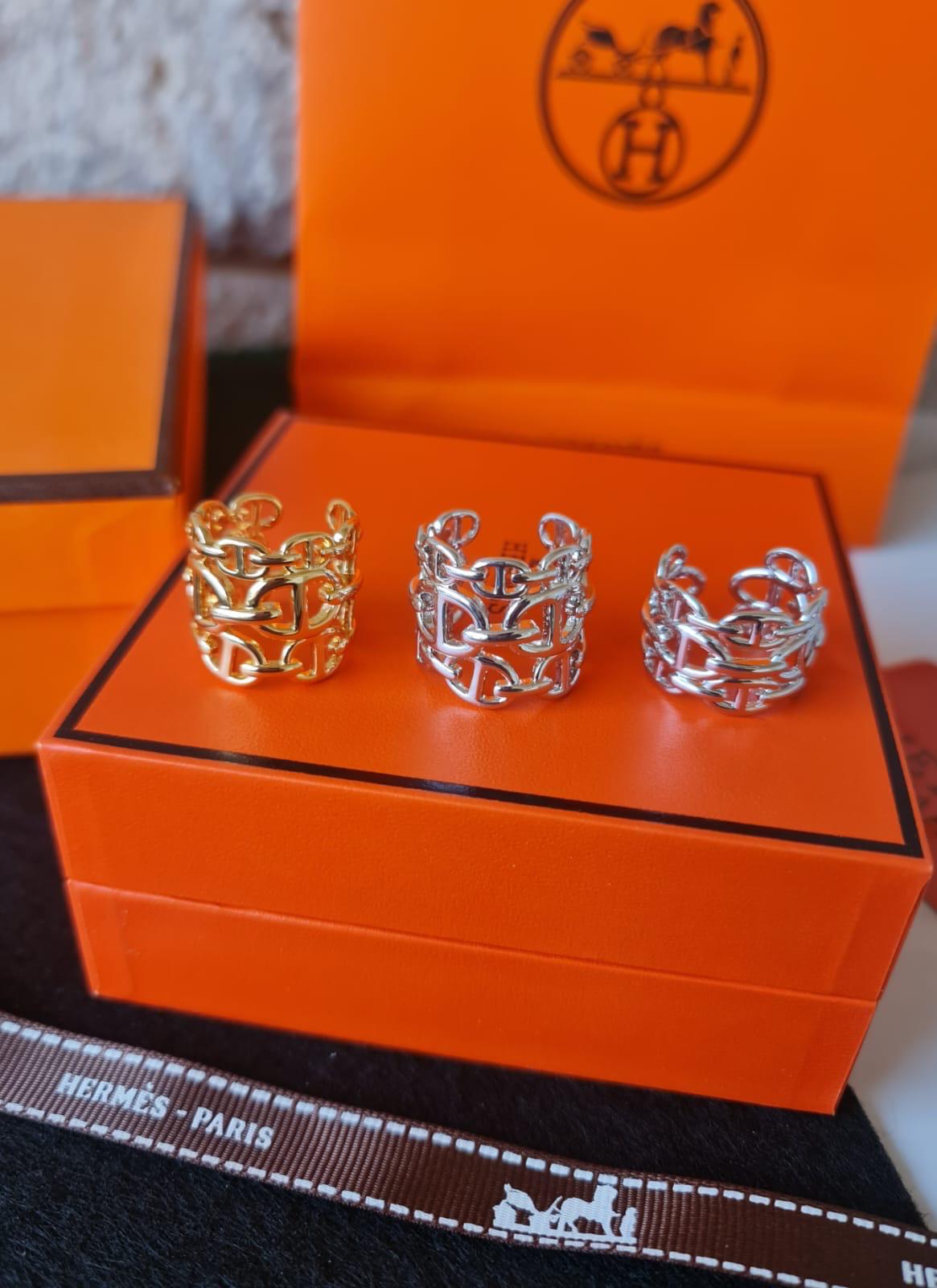 Hr. Rings