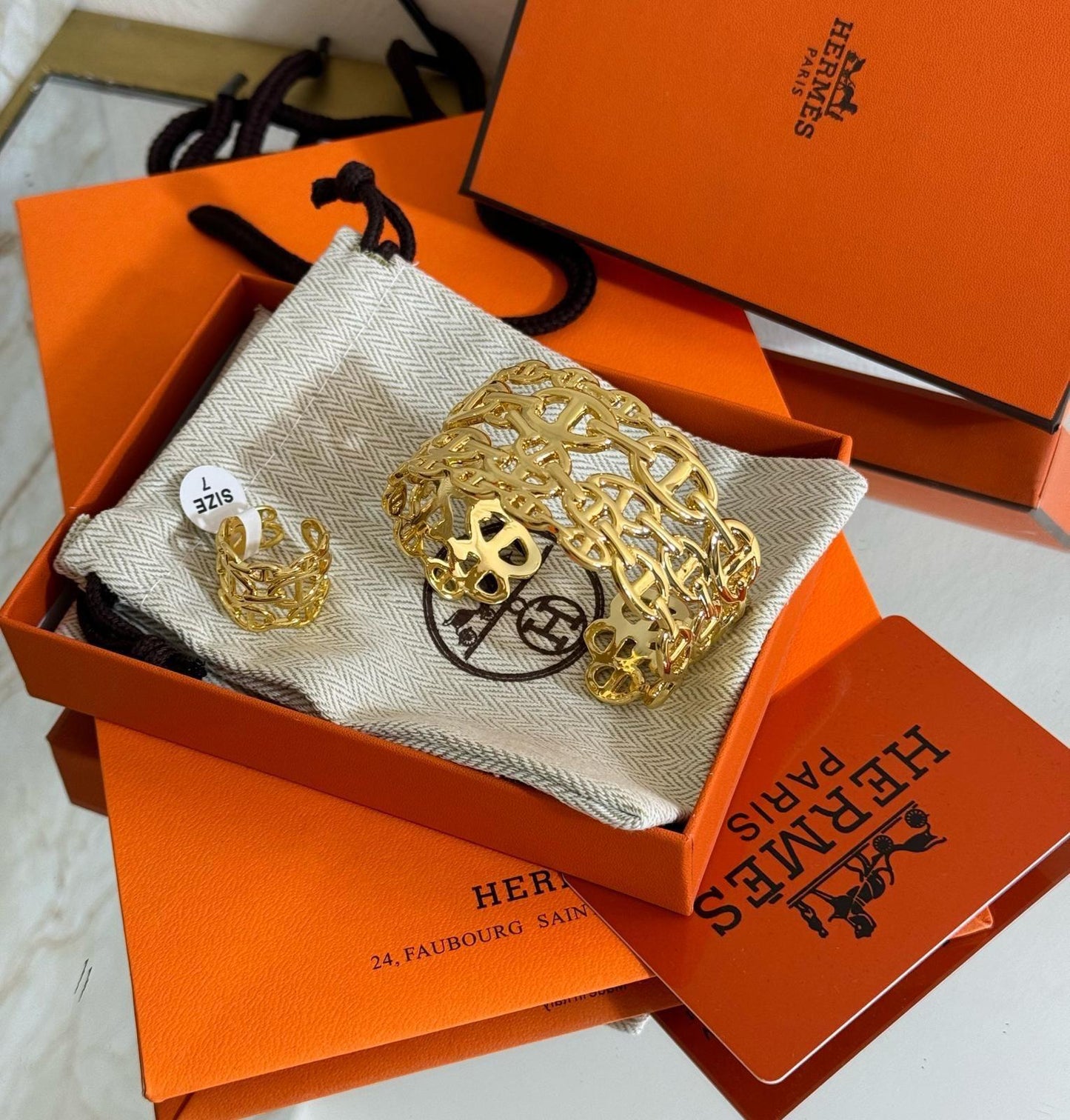 Hr. Bracelet