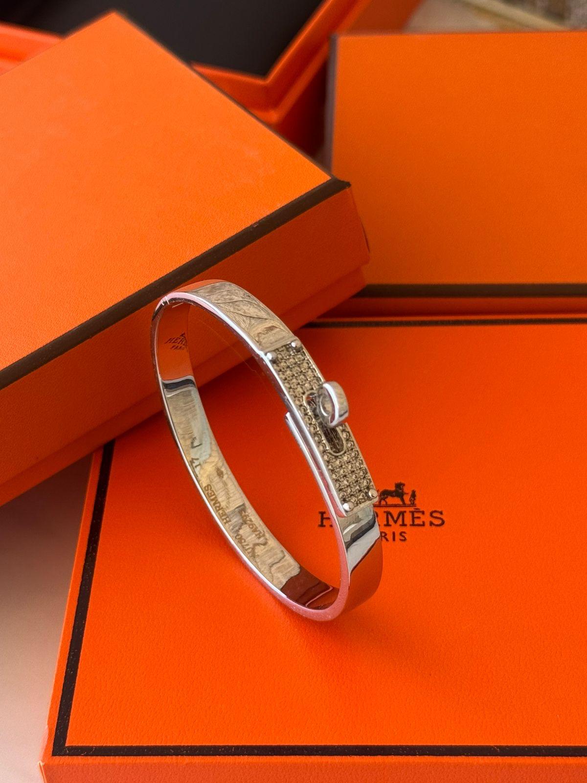 Hr. Bracelet