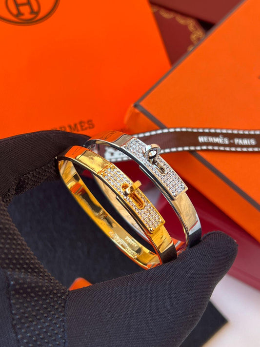 Hr. Bracelet