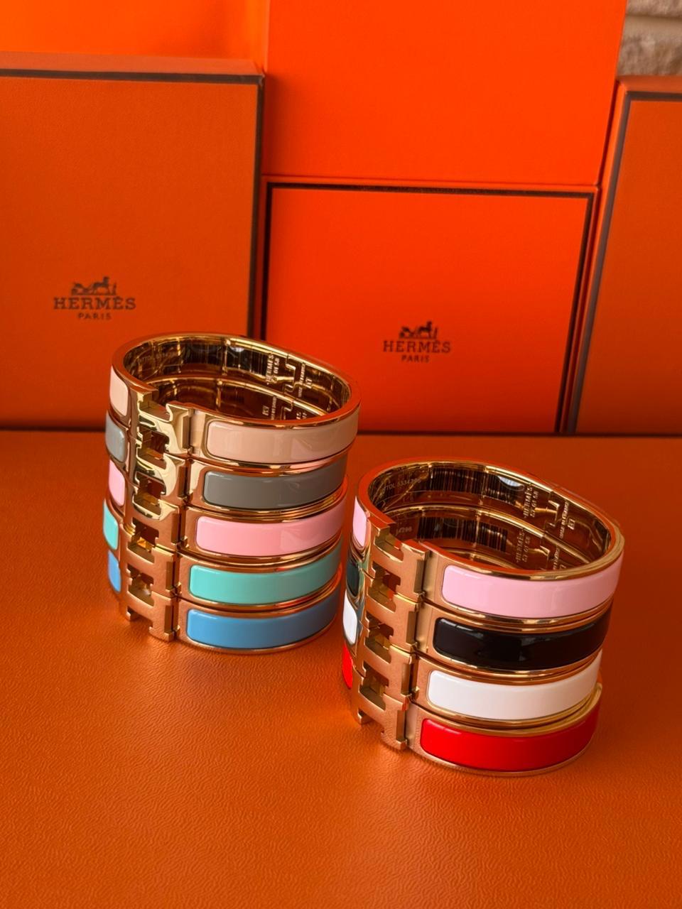 Hr. Bracelet