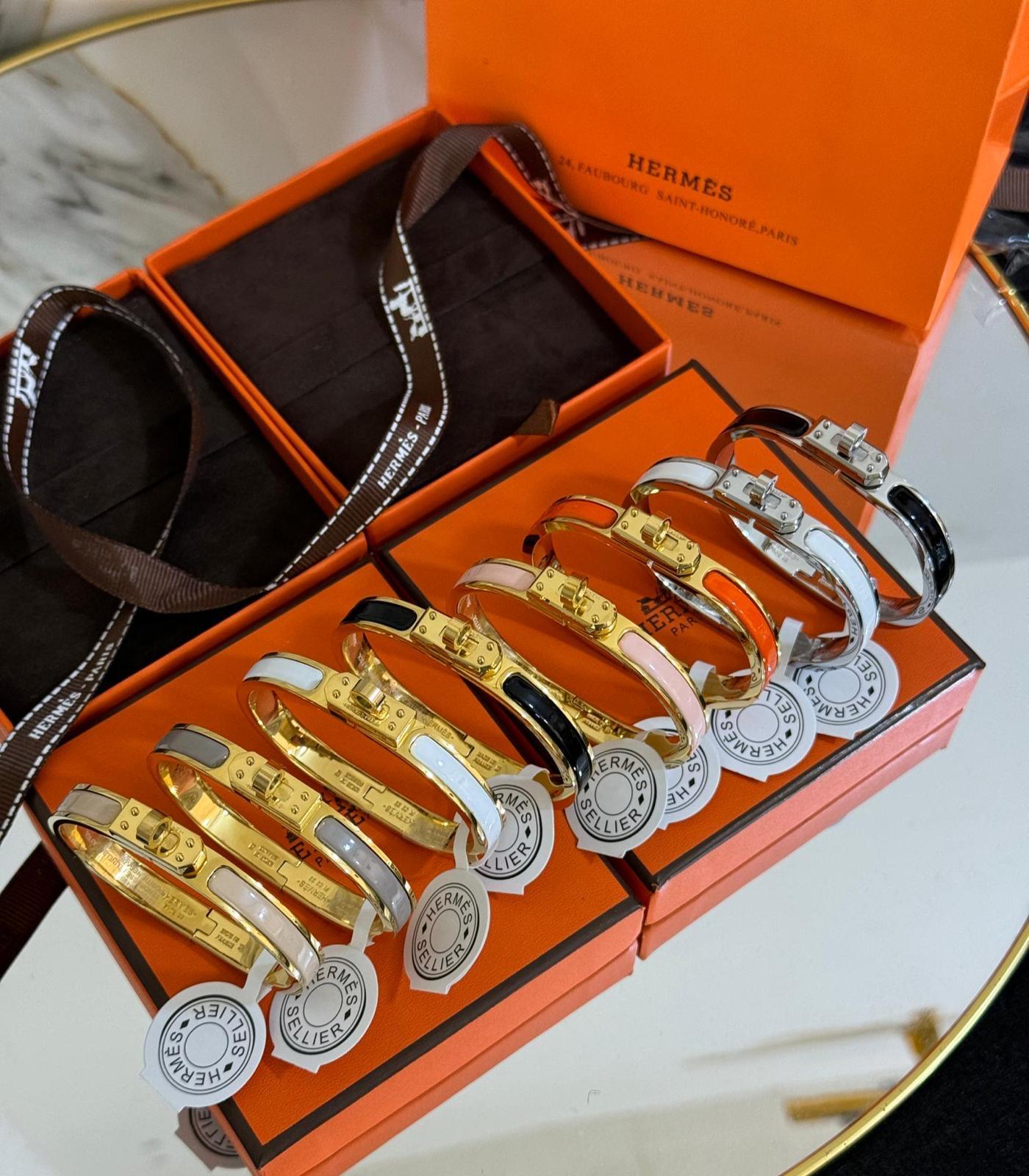 Hr. Bracelet
