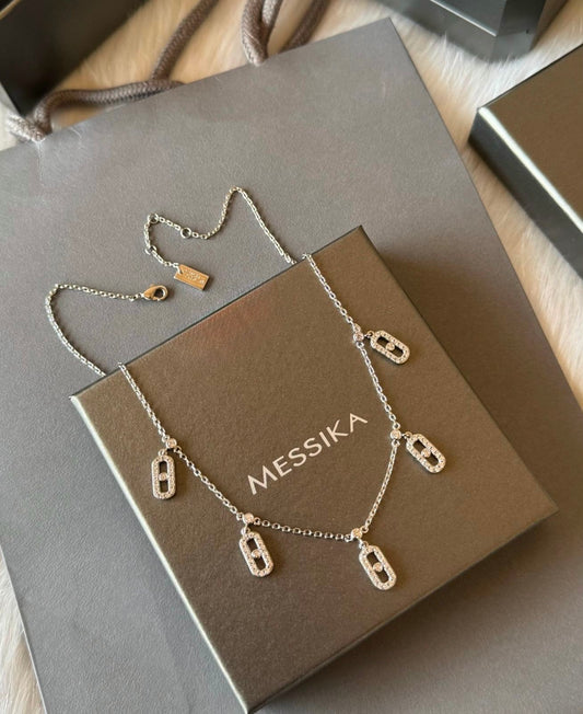 Ms. Necklace