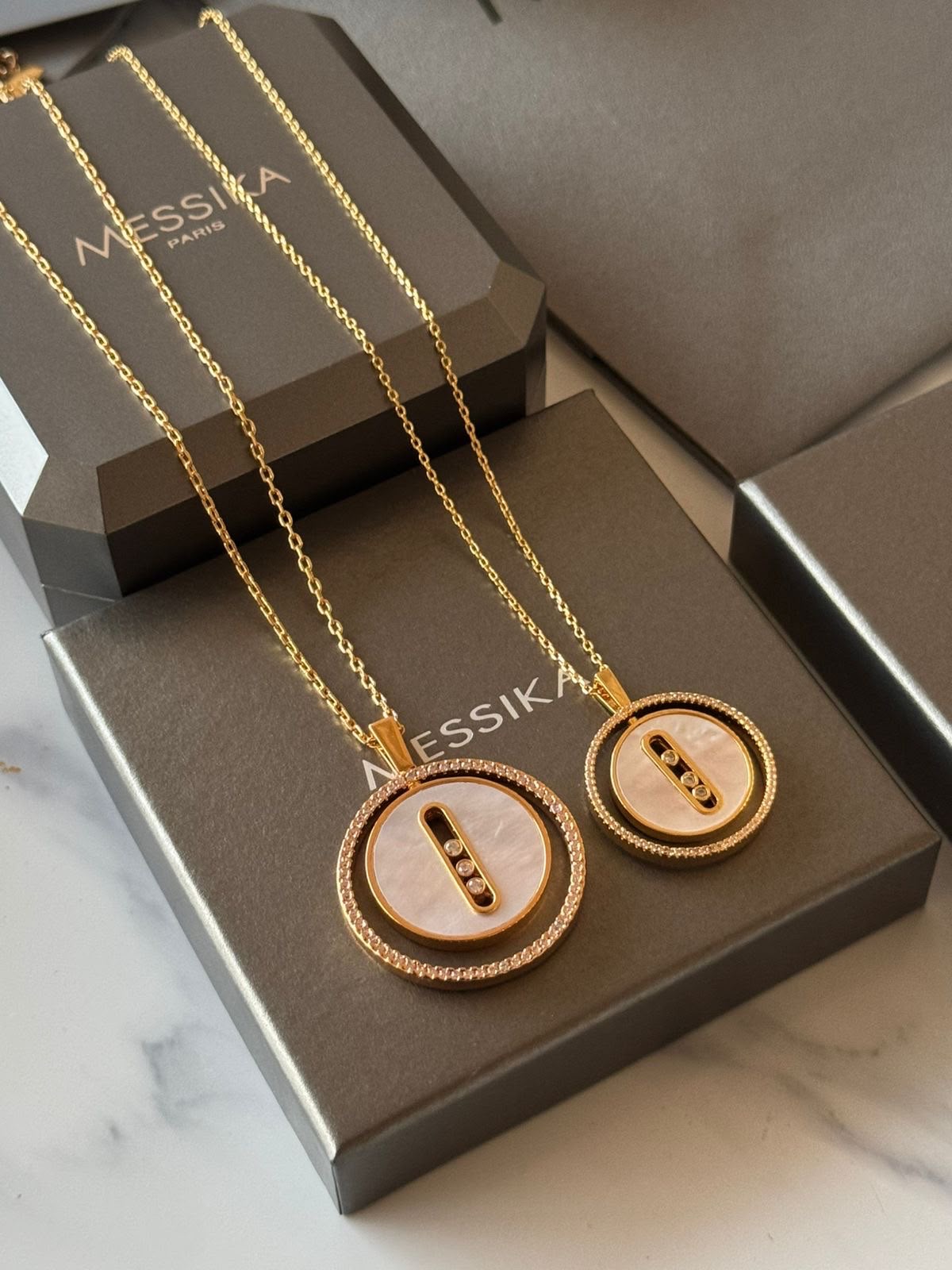 Ms. Necklace