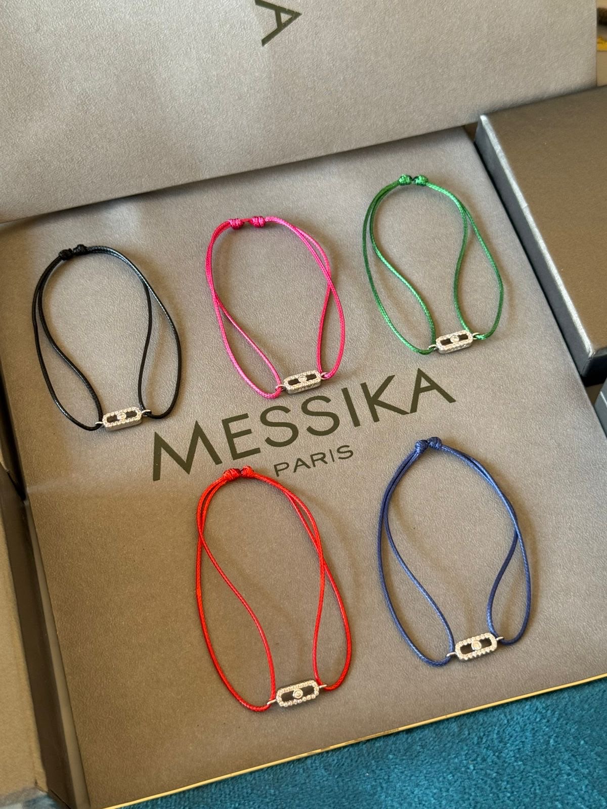 Ms. Thread bracelet