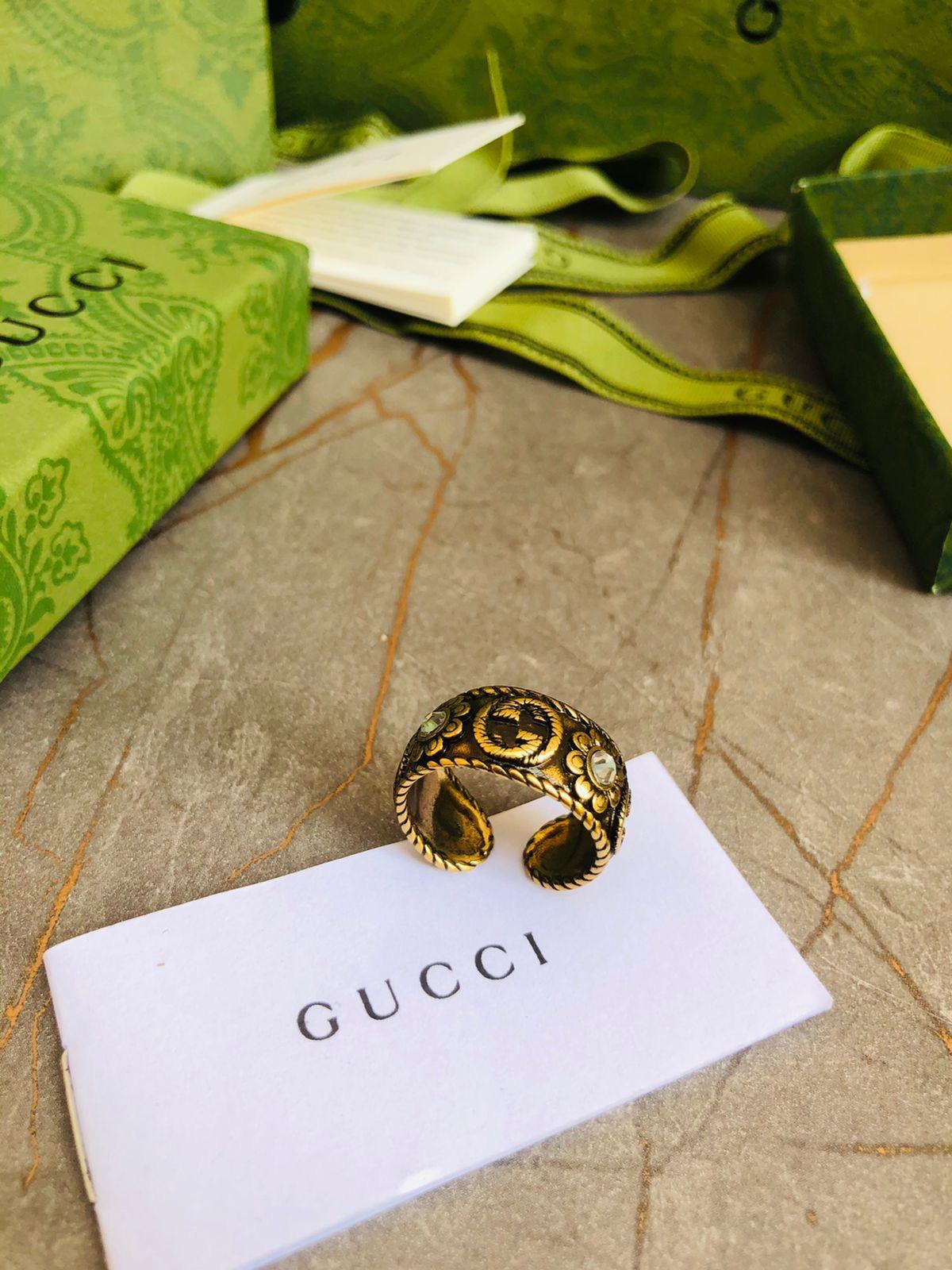 Gu. Ring