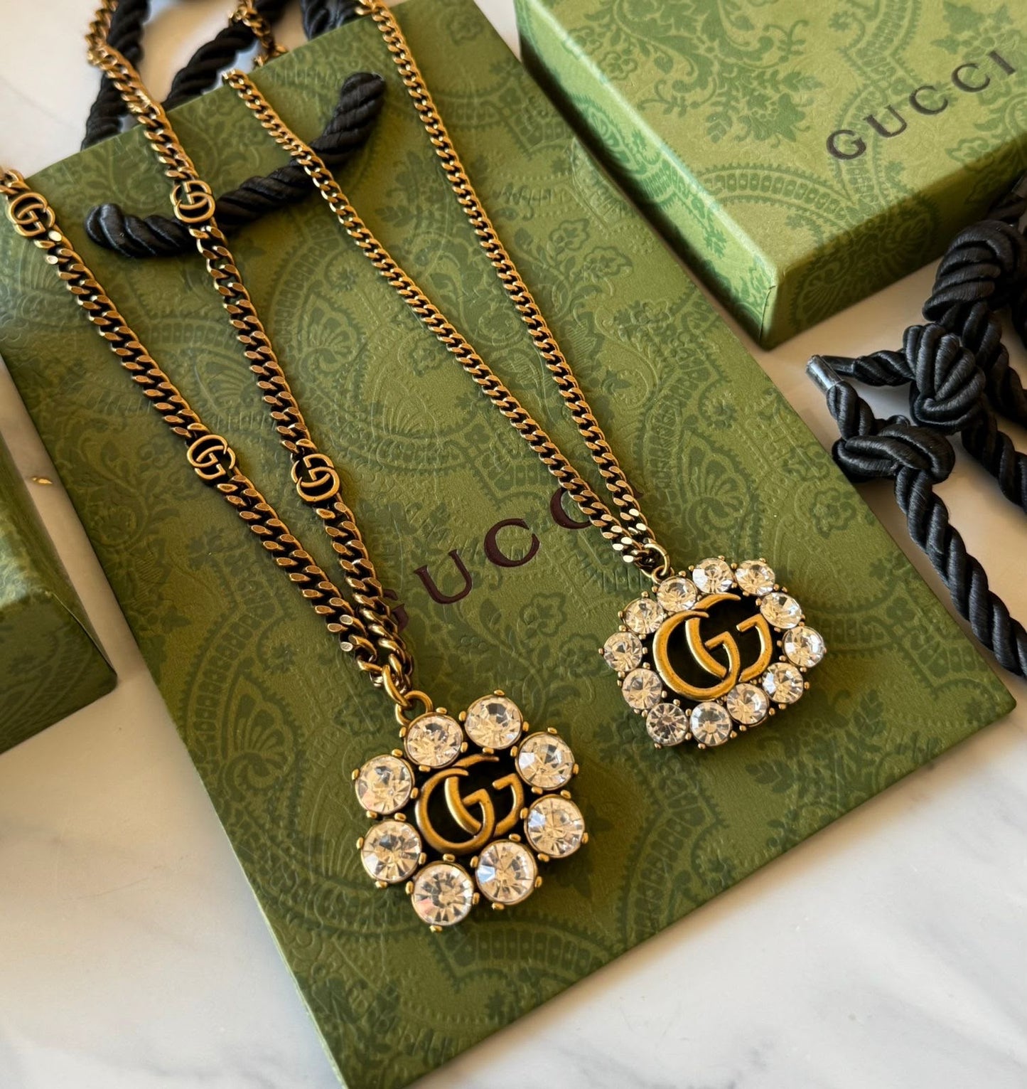 Gu. Necklace