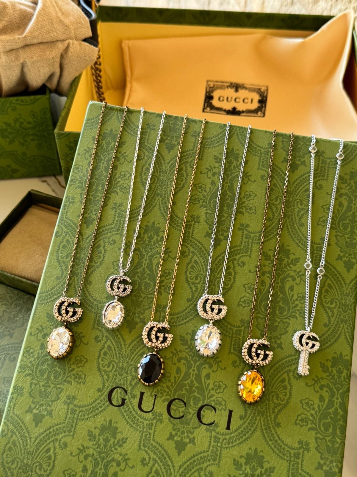 Gu. Necklace