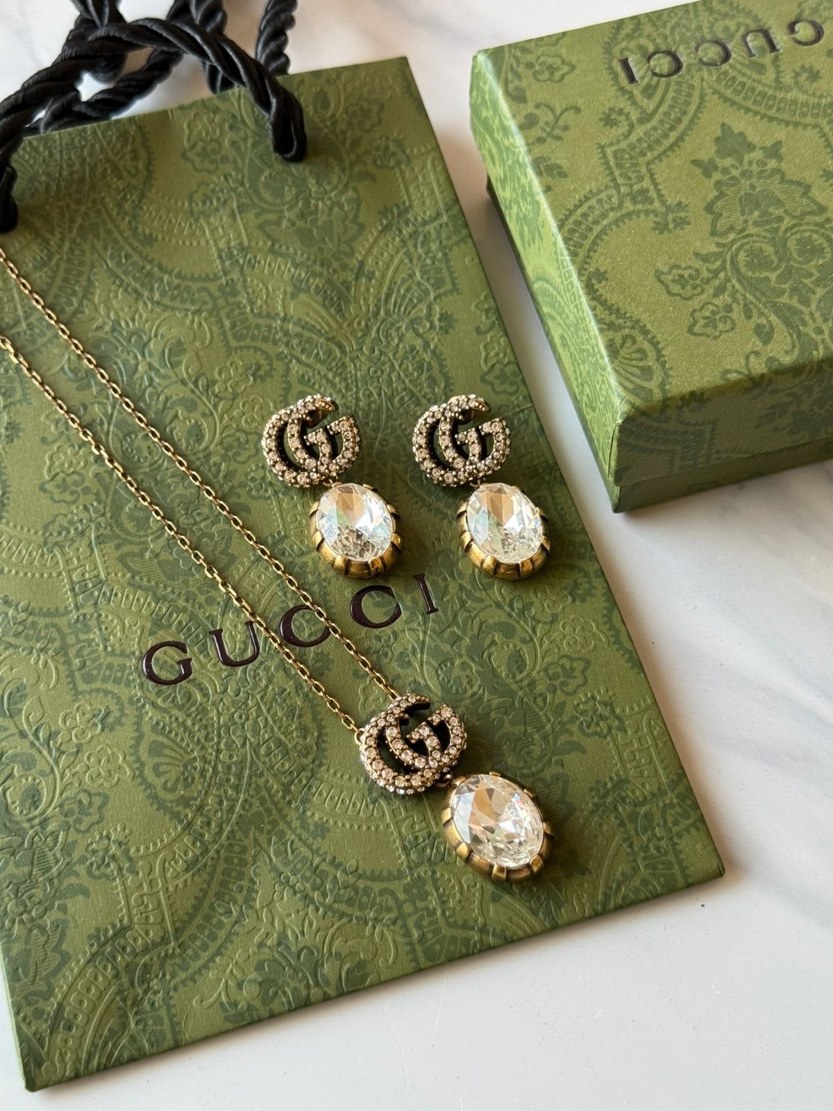Gu. 2pcs set
