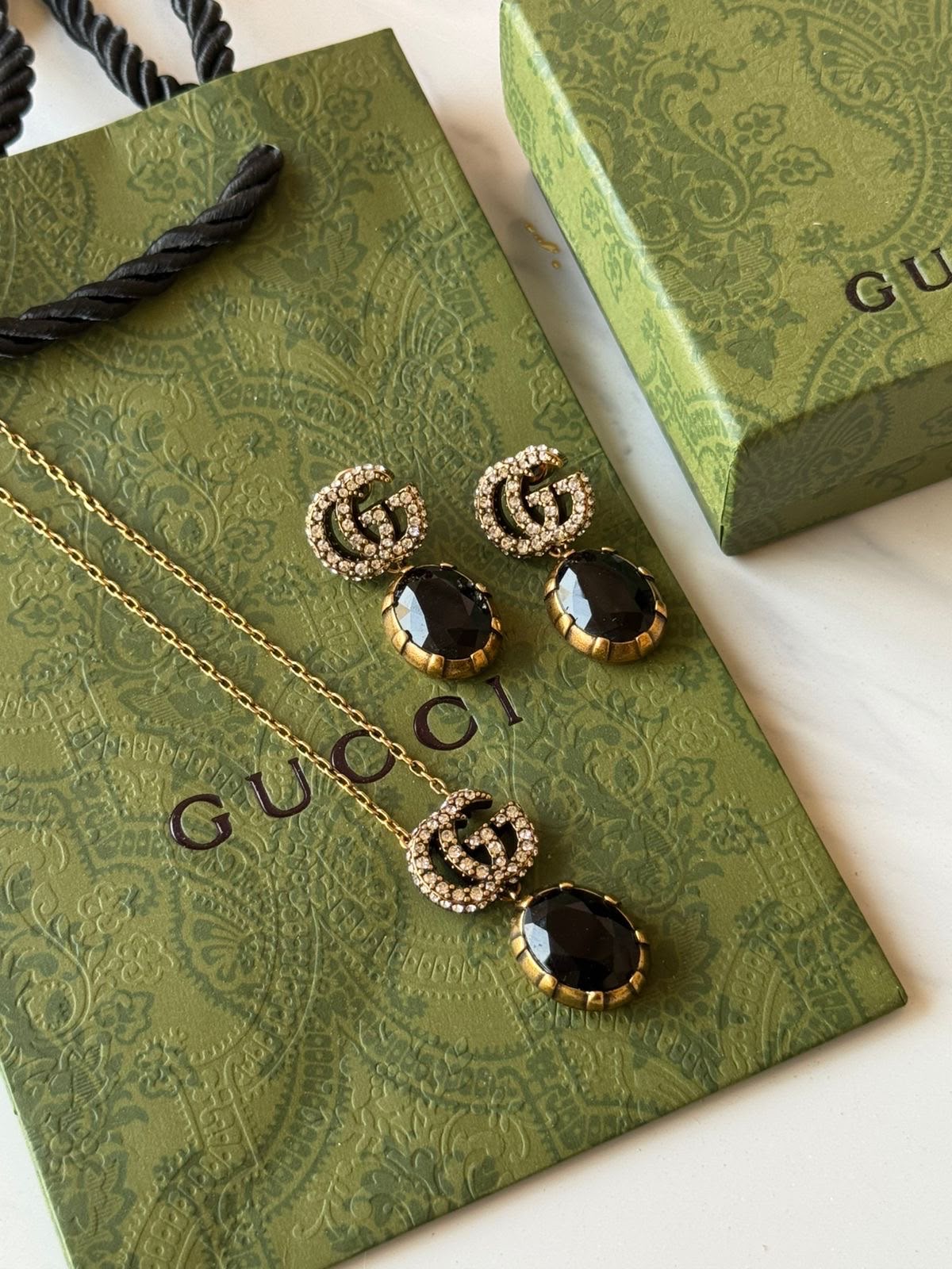 Gu. 2pcs set