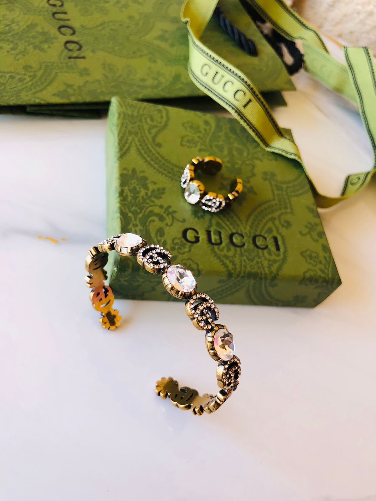 Gu. 2pcs set