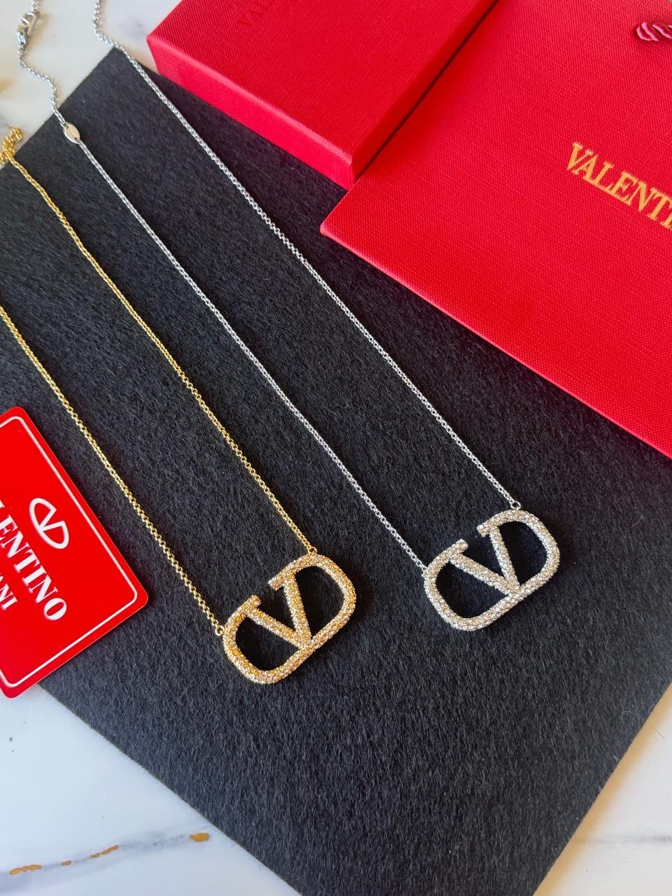 Vl. Necklace