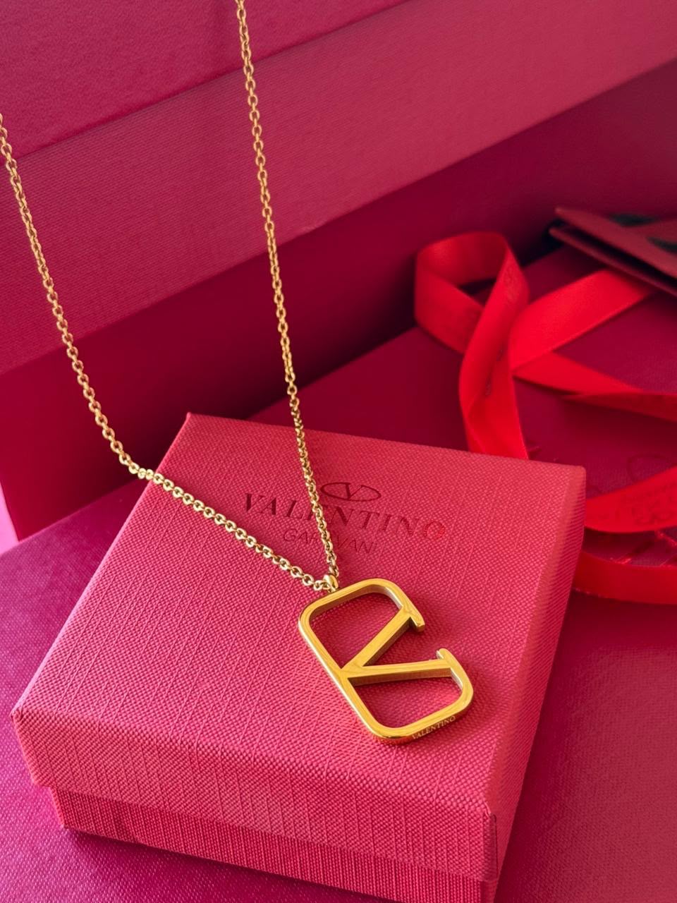Vl. Necklace