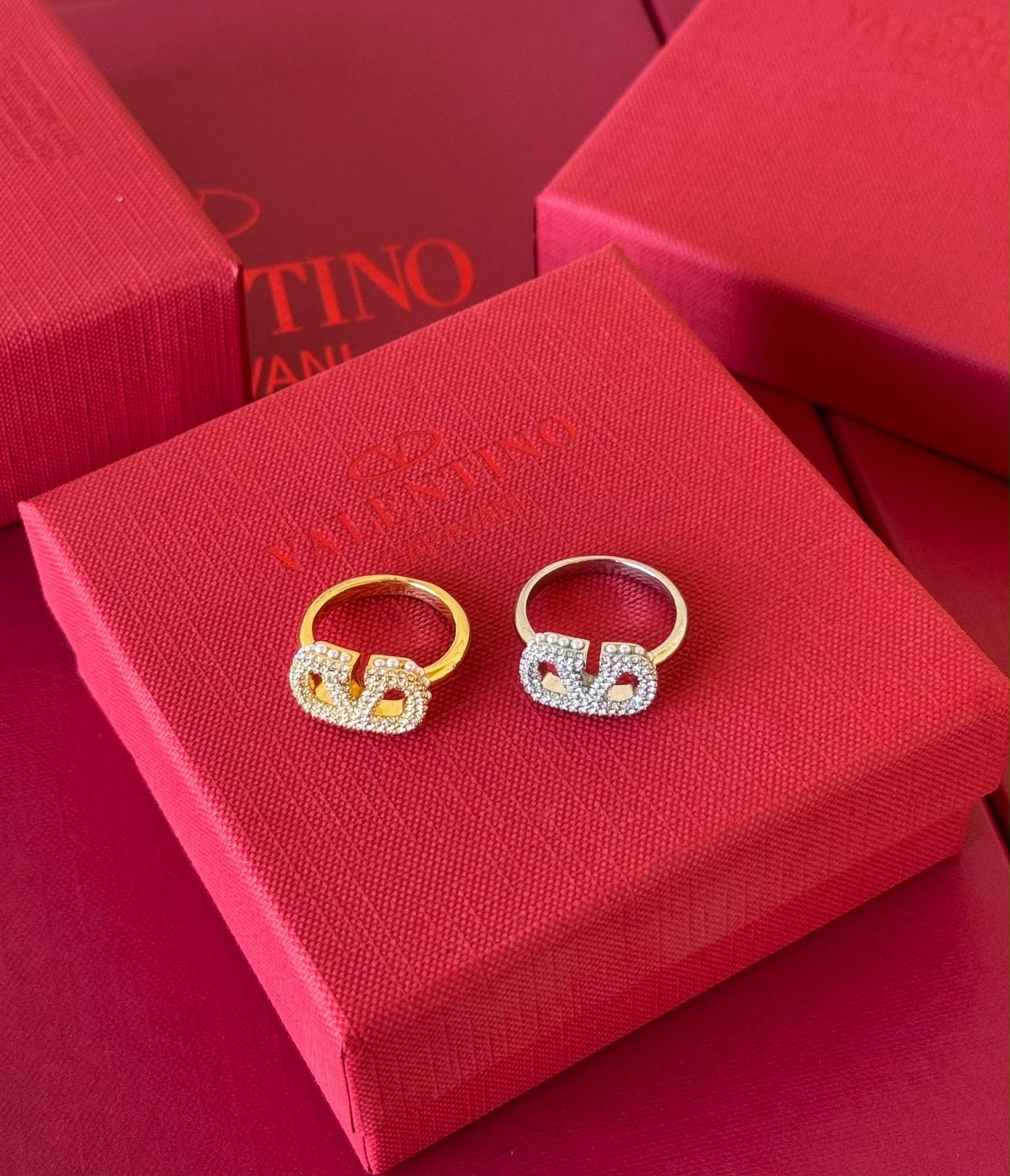 Vl. Ring