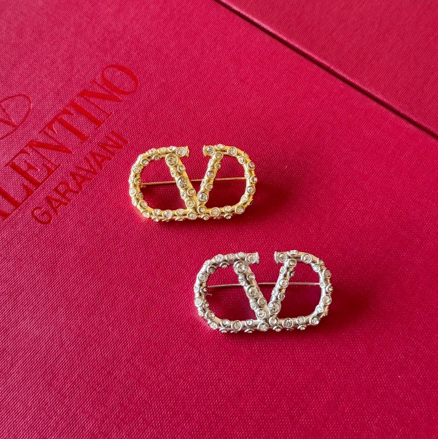 Vl. Brooch