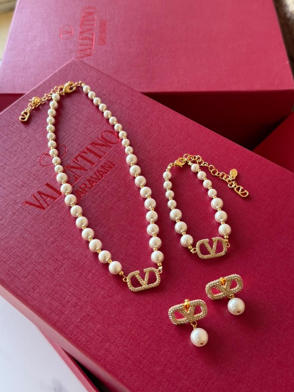 Vl. 3 pcs Set