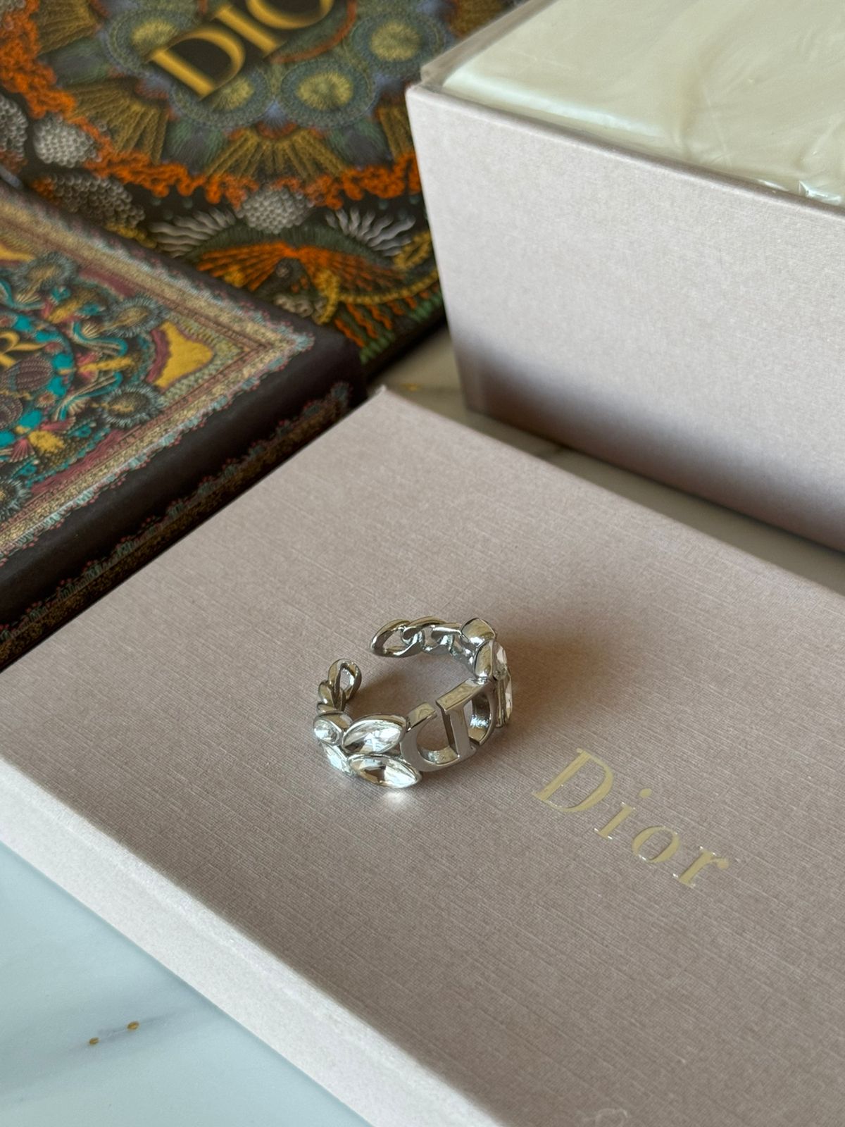 Di. Ring