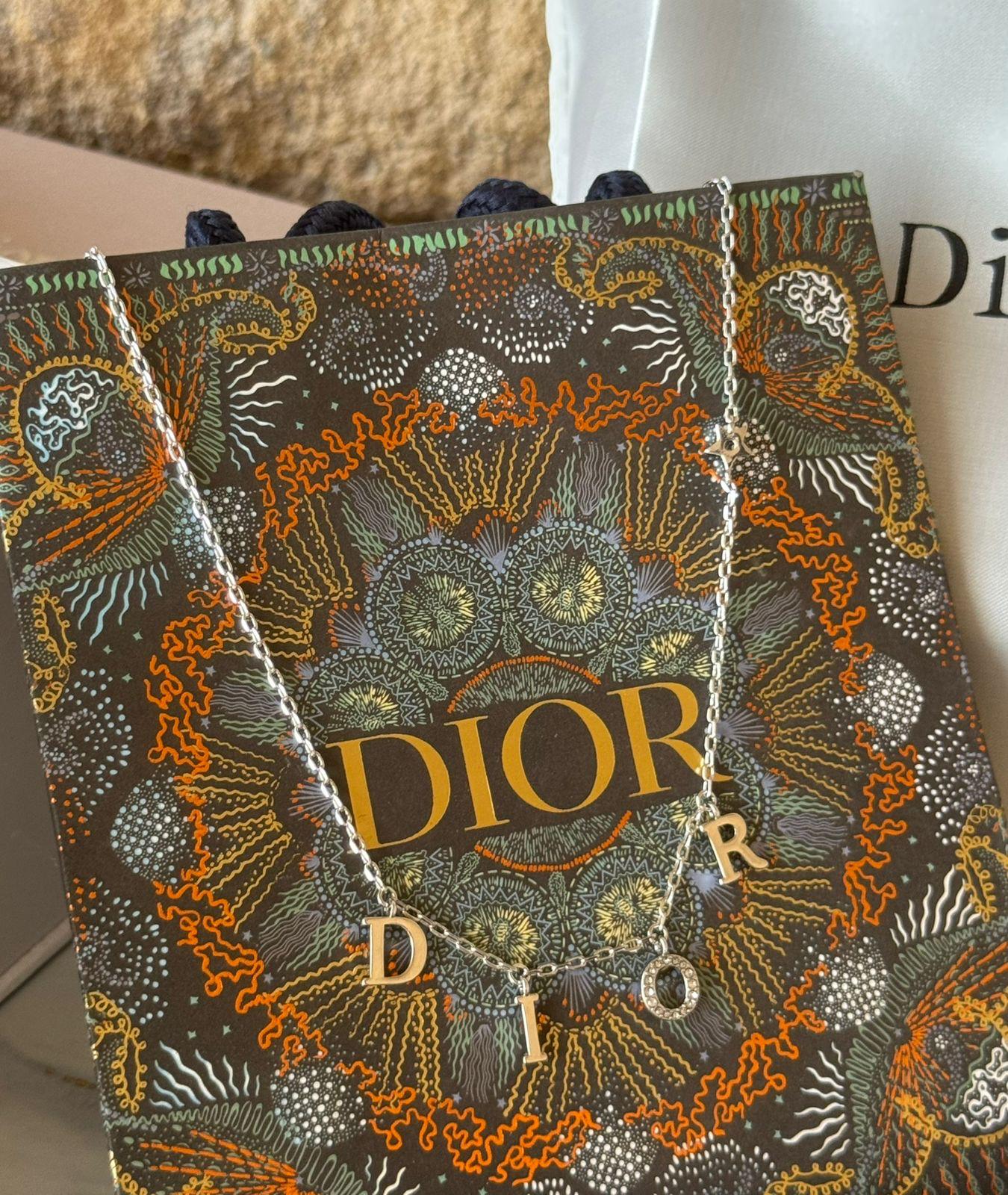 Di. Necklace
