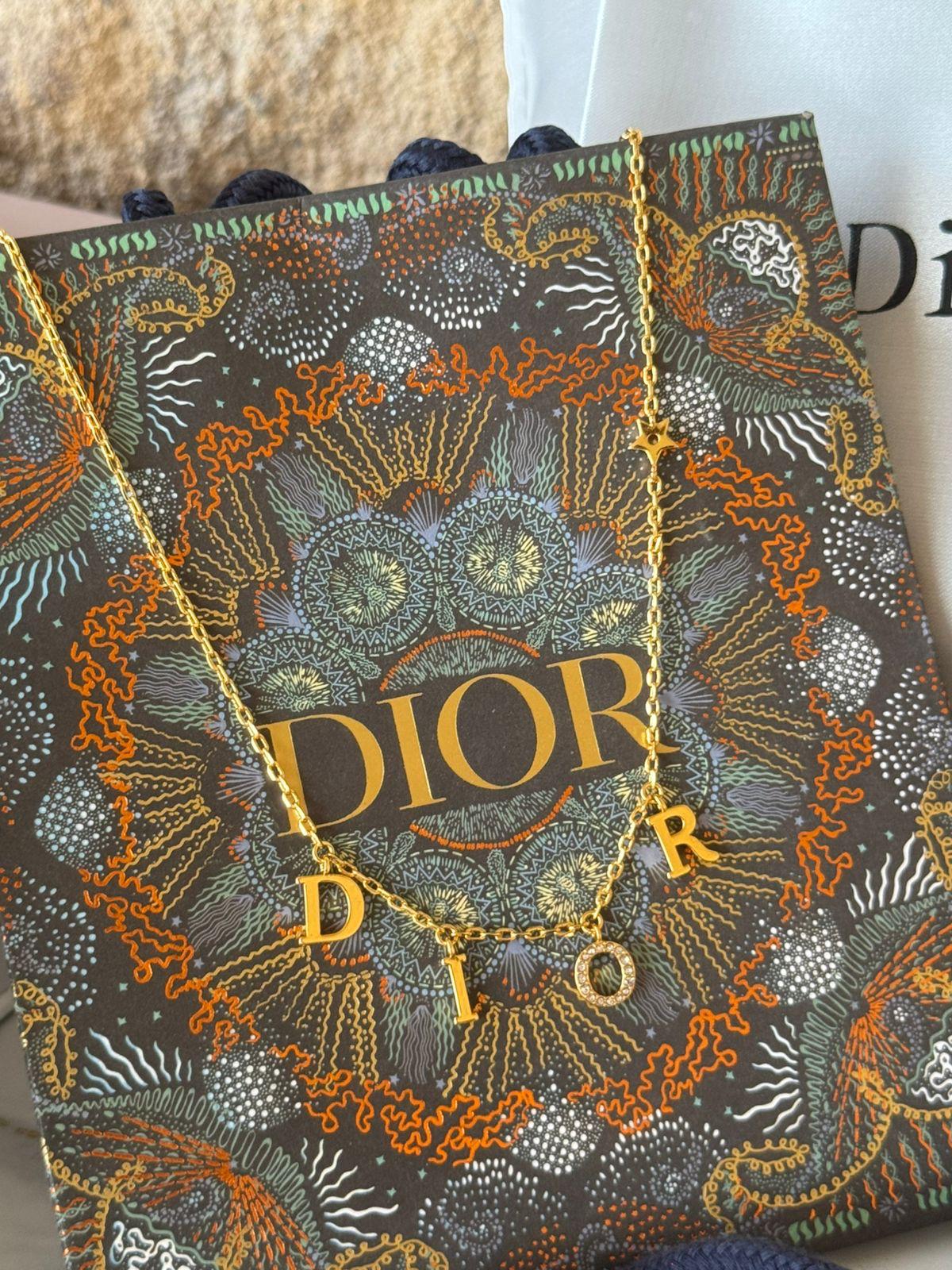 Di. Necklace