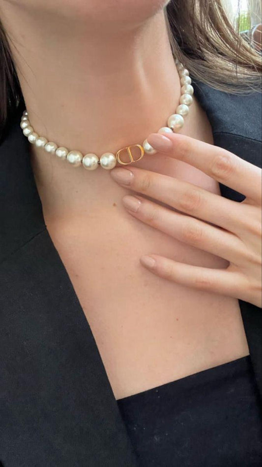 Di. Necklace