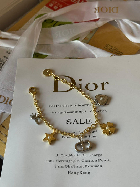 Di. Bracelet