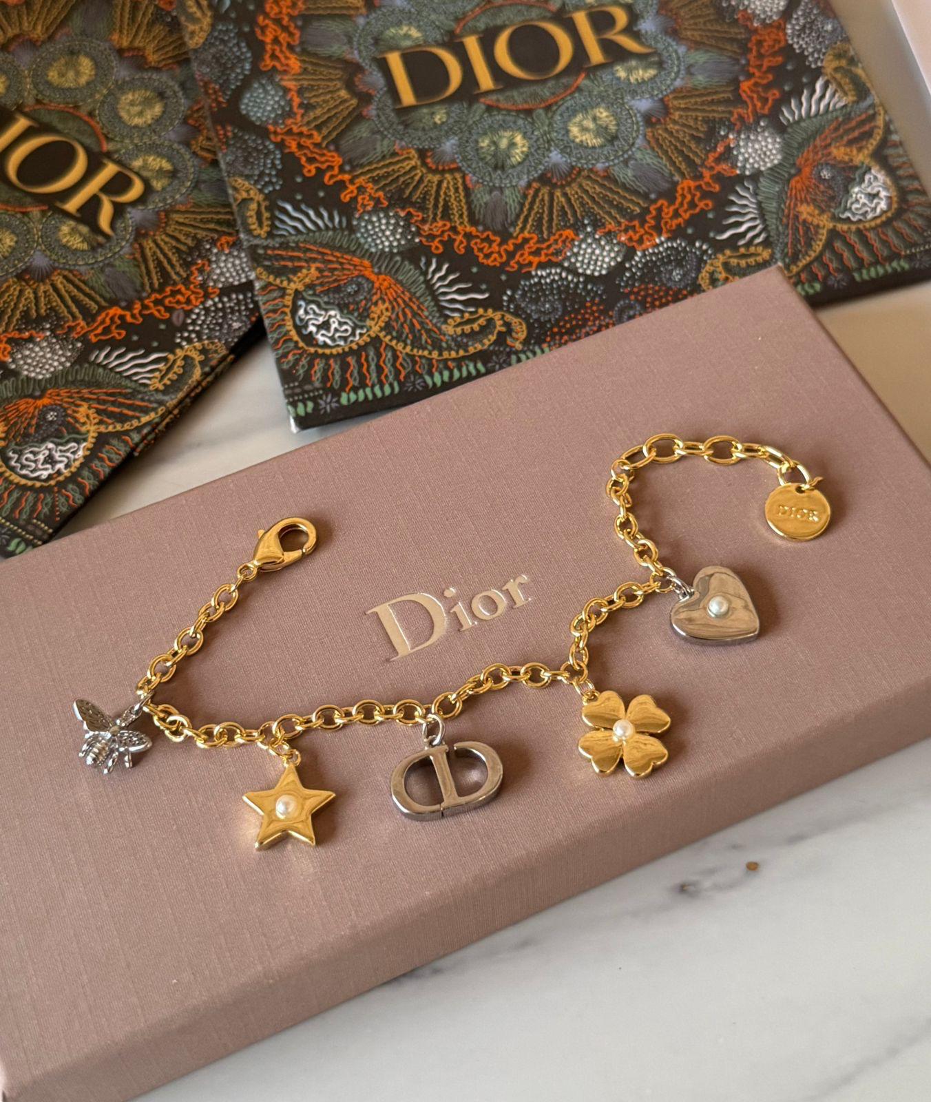 Di. Bracelet