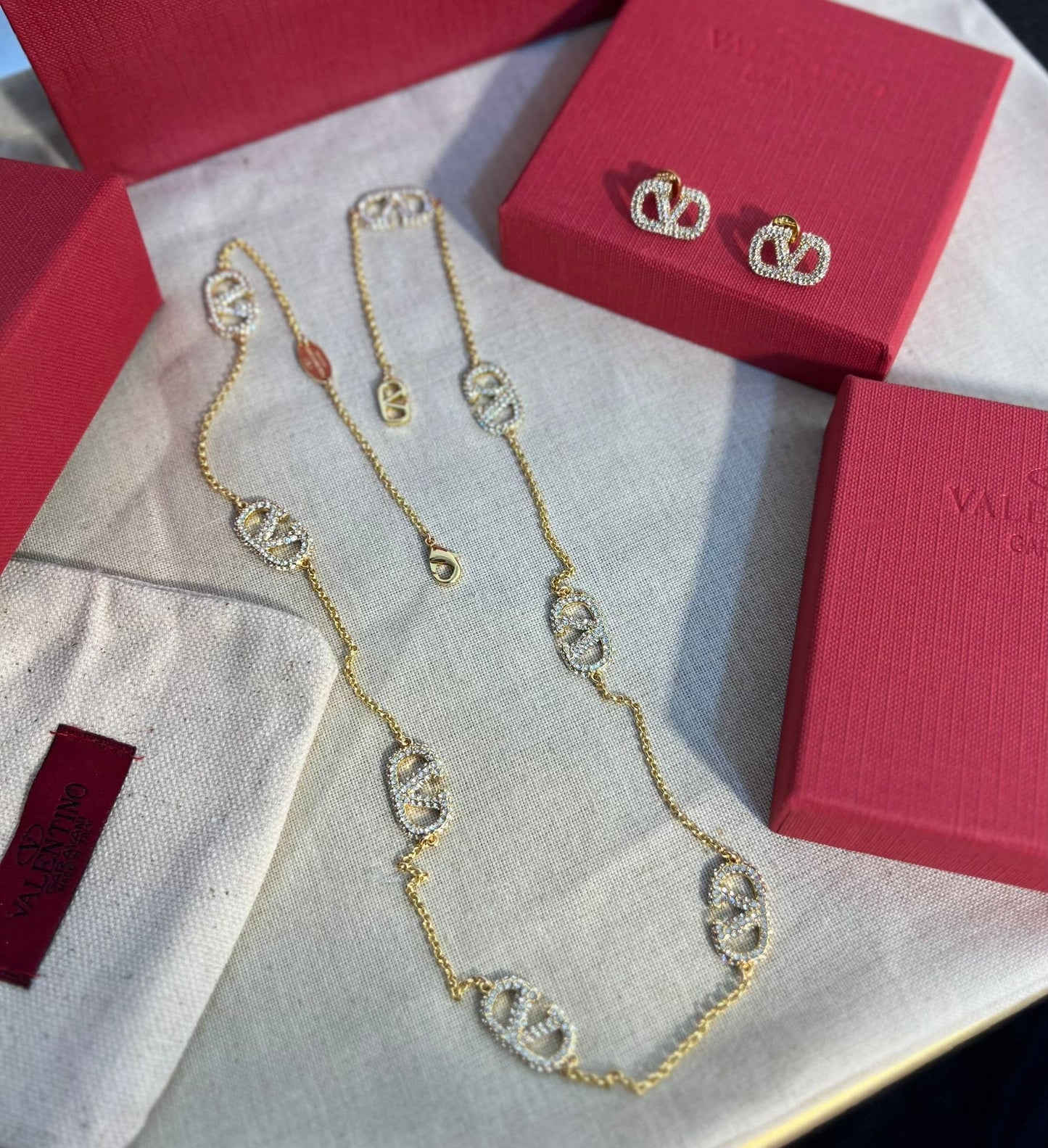 Vl. 2 pcs Set