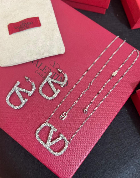 Vl. 2 pcs Set