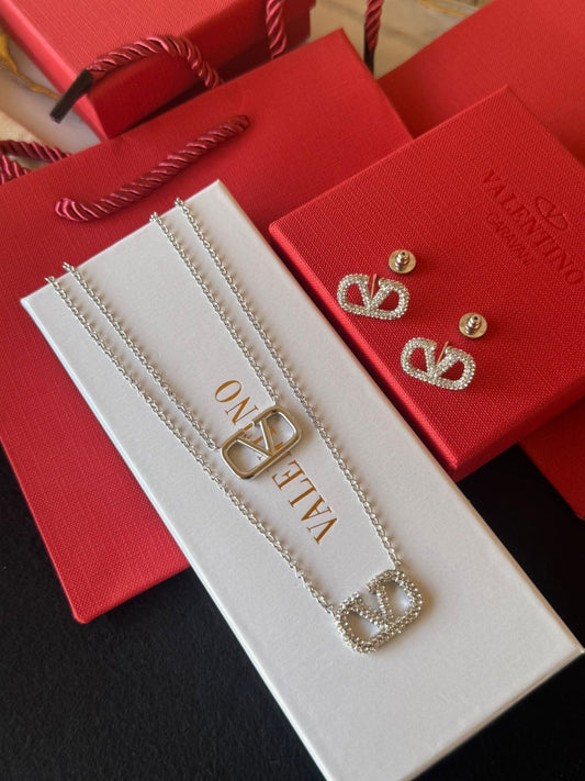 Vl. 2 pcs Set